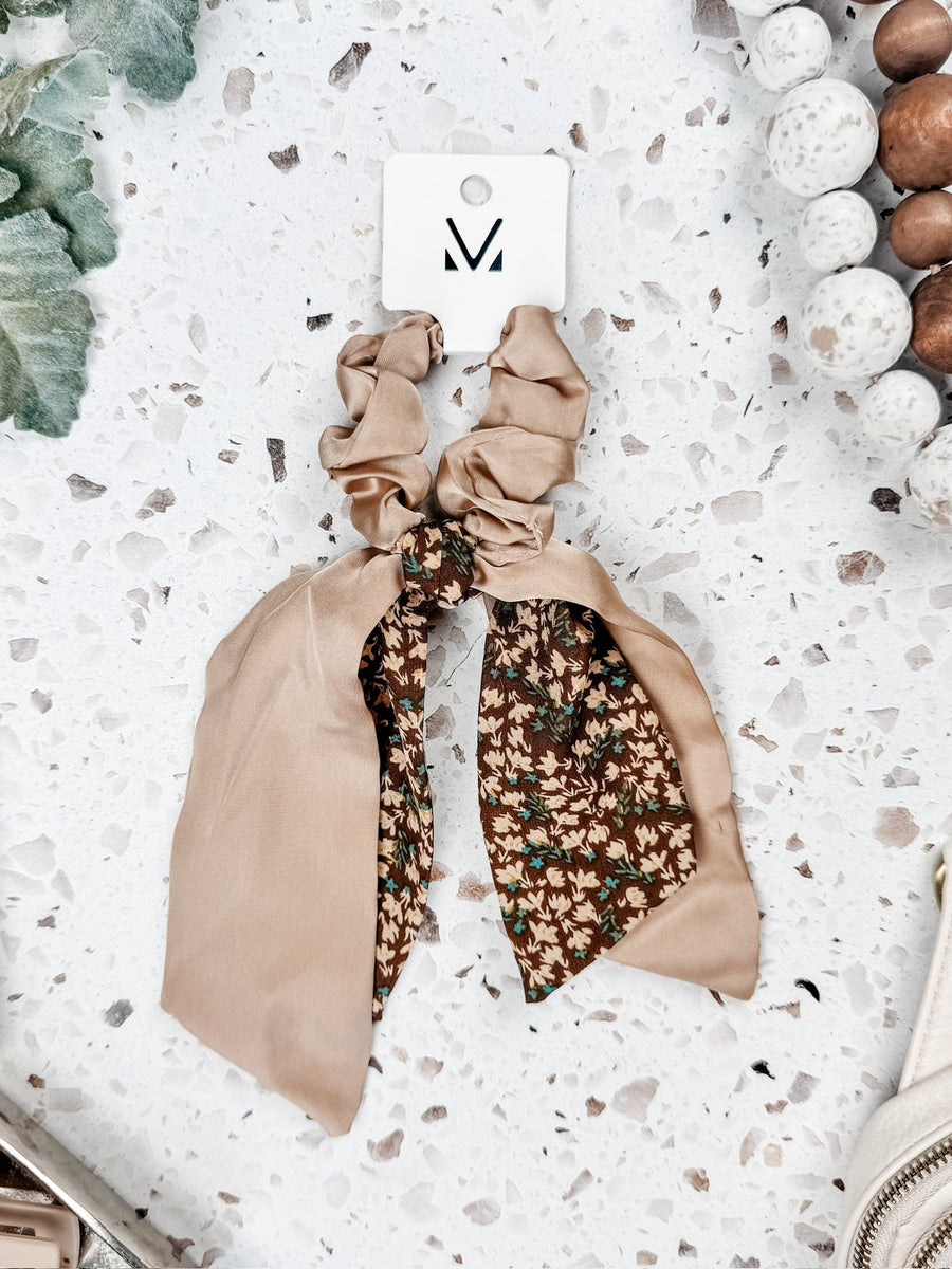 WAREHOUSE Annabelle Ribbon Scrunchie