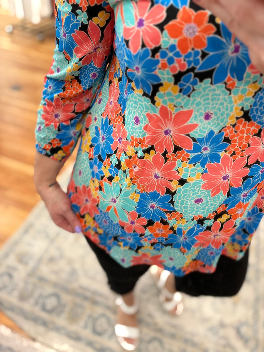Lizzy 3/4 Sleeve- Multi Floral