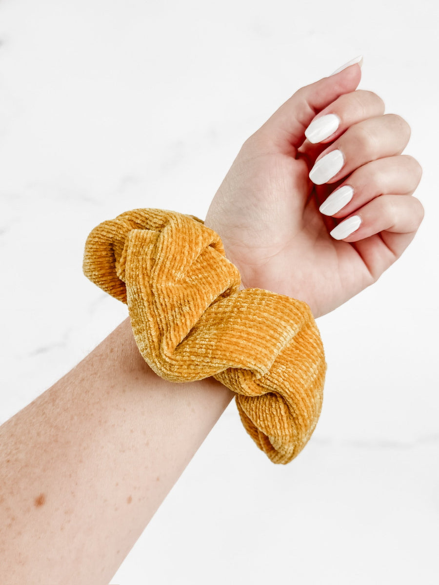 WAREHOUSE Chenille Jumbo Scrunchie