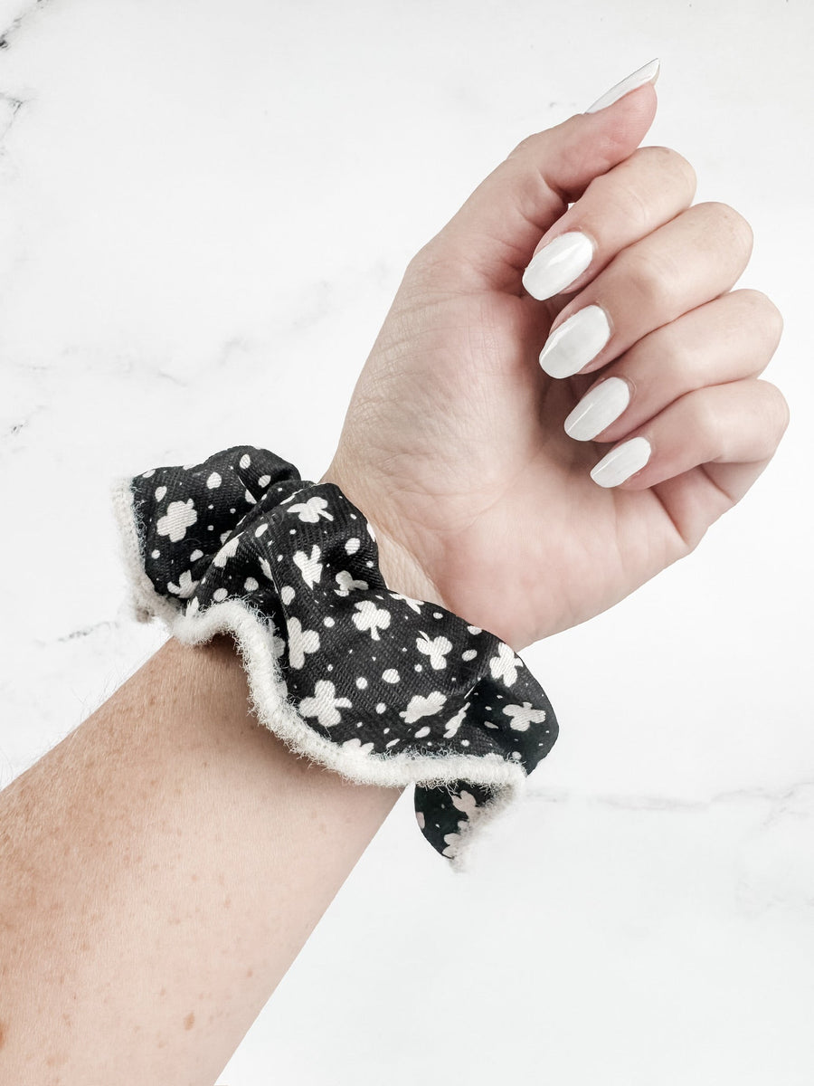 WAREHOUSE Boho Floral Scrunchie Trio