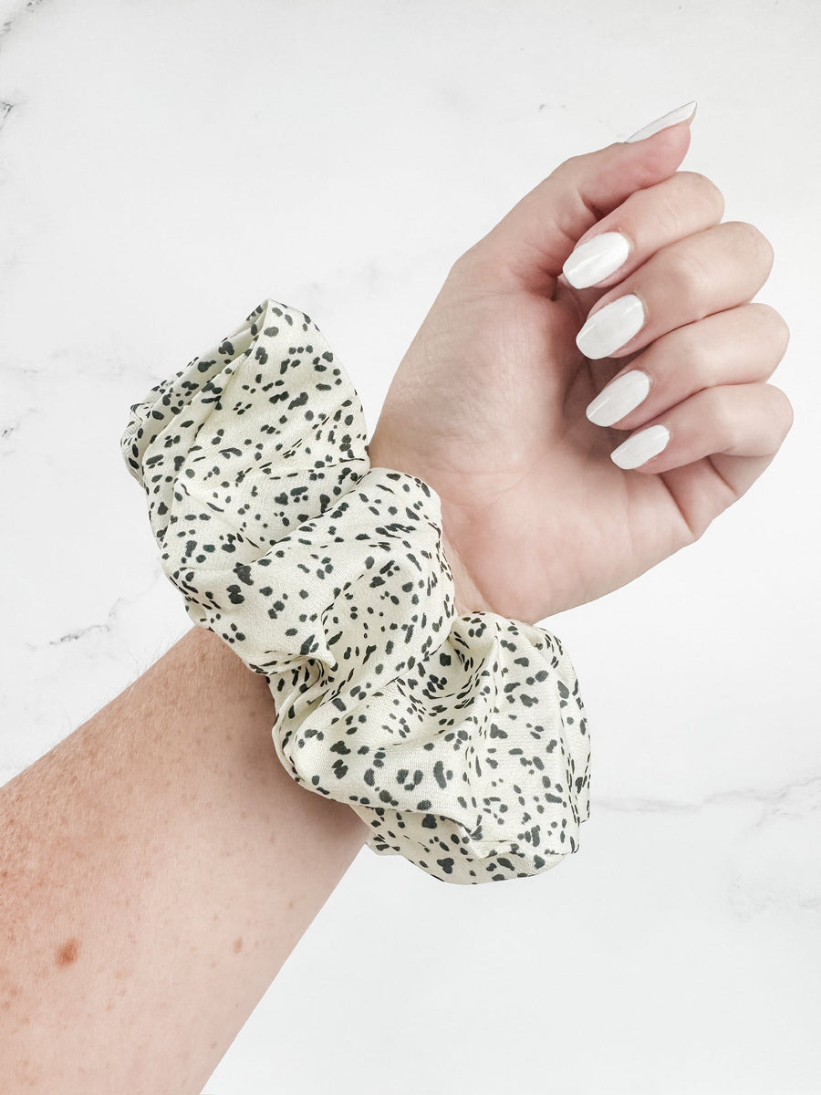 WAREHOUSE Dashed Duo Scrunchie