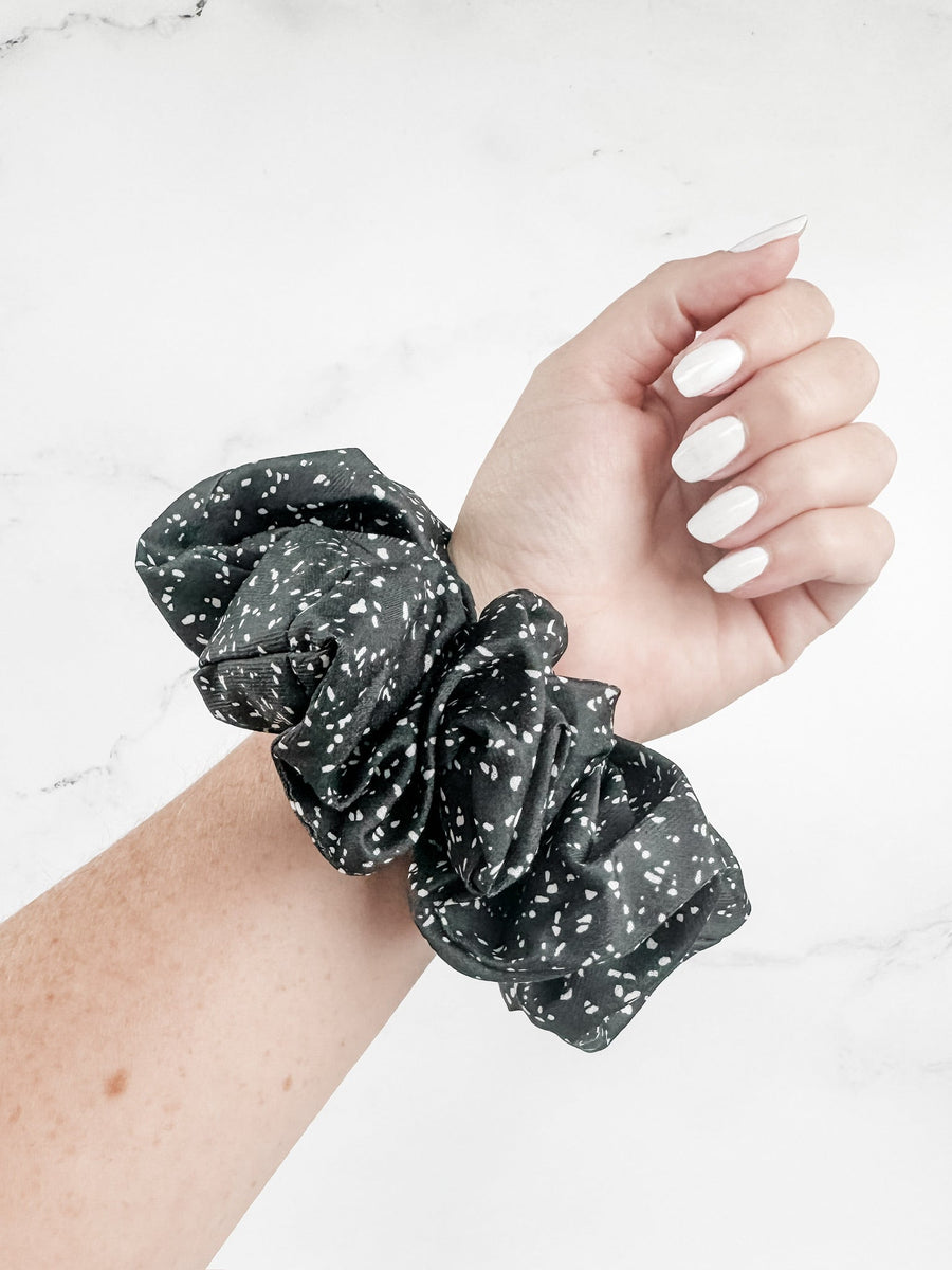 WAREHOUSE Dashed Duo Scrunchie