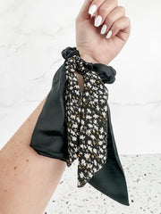 WAREHOUSE Annabelle Ribbon Scrunchie