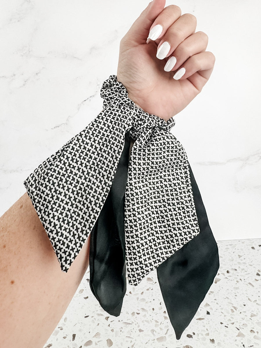 WAREHOUSE Annabelle Ribbon Scrunchie