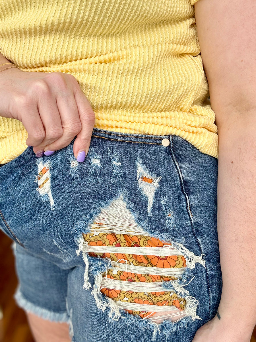 Daisy Print Cutoffs