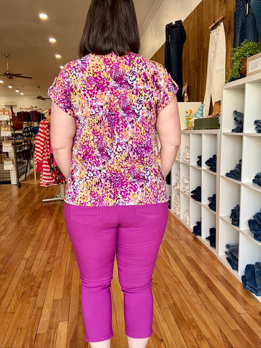 Hyperstretch Pull On Capri: Jazzberry