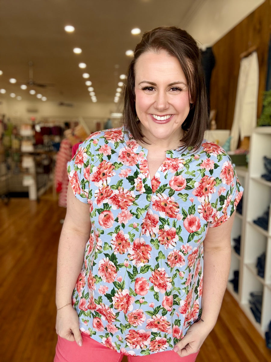 Lizzy Short Sleeve- Light Blue Floral