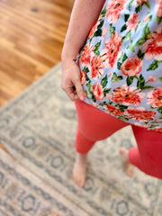 Hyperstretch Pull On Capri: Coral