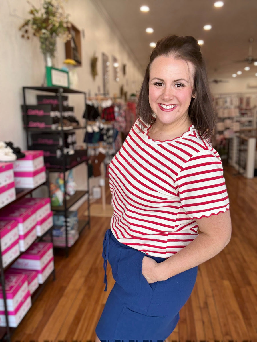 Scalloped Edge Stripe Tee- Red