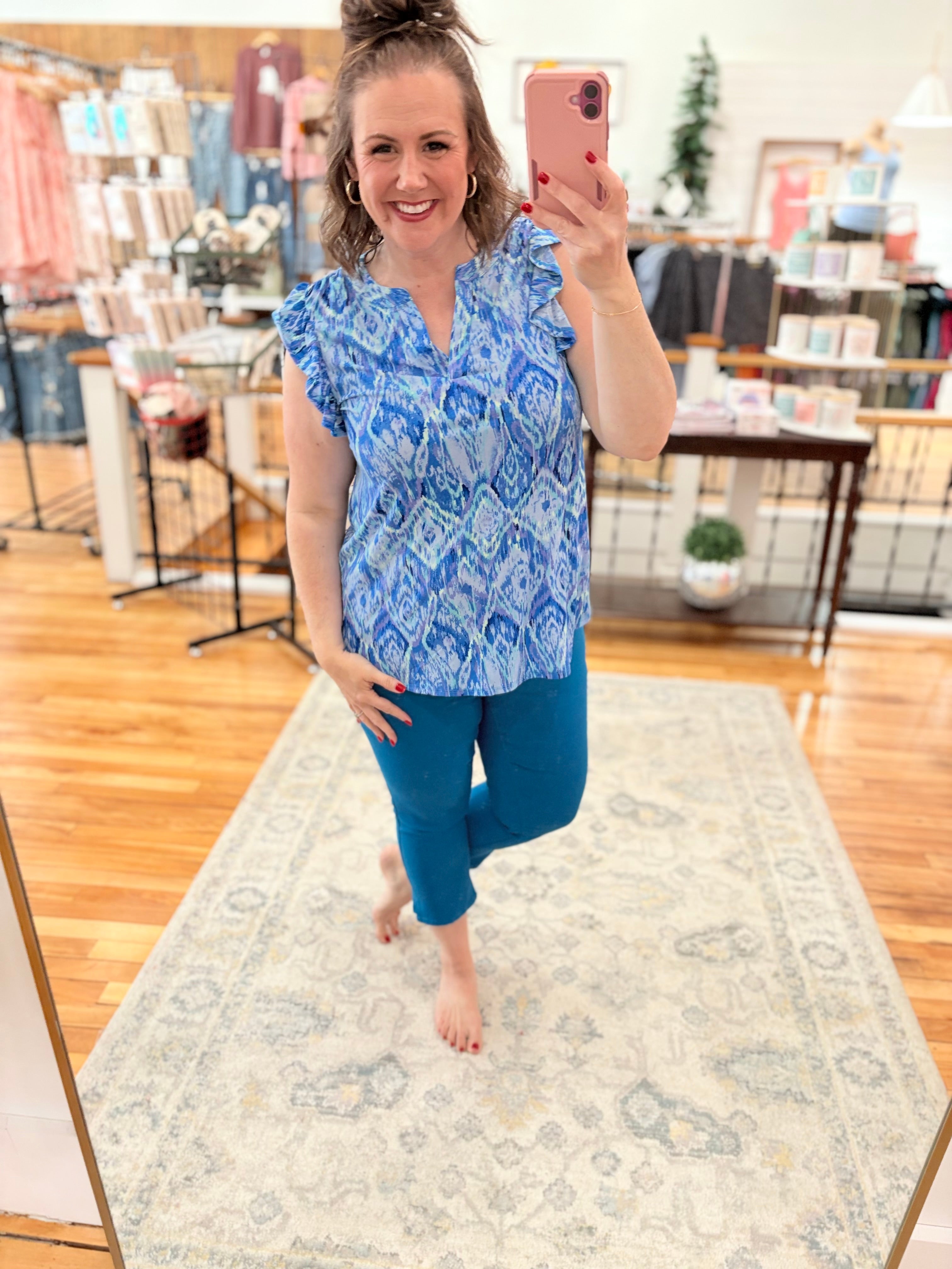 Lizzy Flutter Sleeve- Blue Geo Swirls