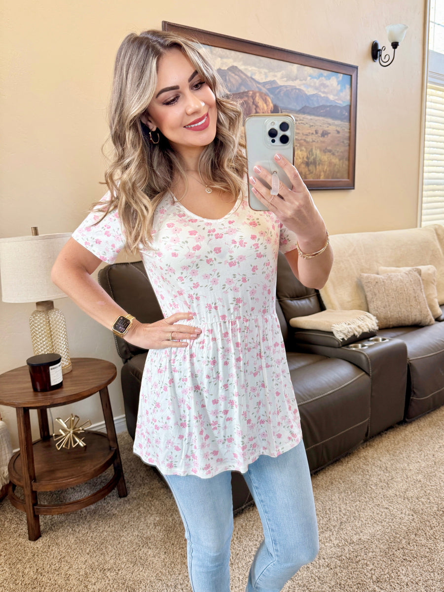WAREHOUSE Sarah Ruffle Short Sleeve - Pretty in Pink Floral