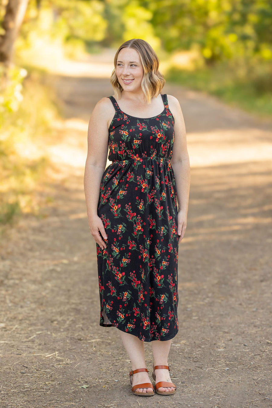 WAREHOUSE Reagan Ribbed Midi Dress - Black Floral