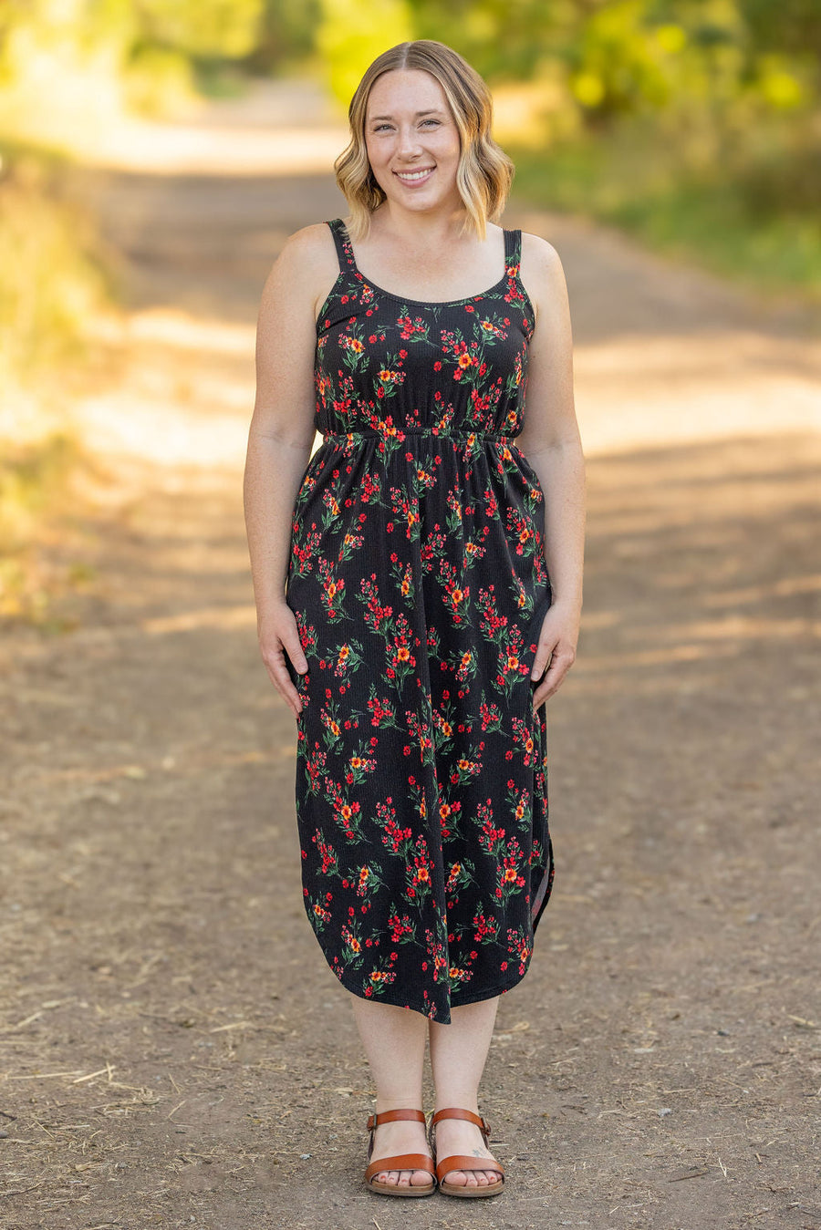 WAREHOUSE Reagan Ribbed Midi Dress - Black Floral