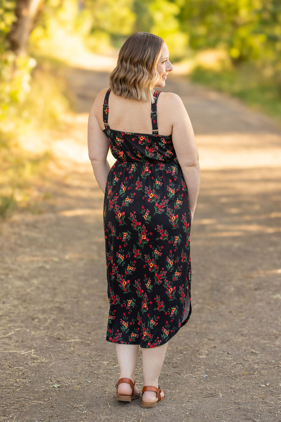 WAREHOUSE Reagan Ribbed Midi Dress - Black Floral