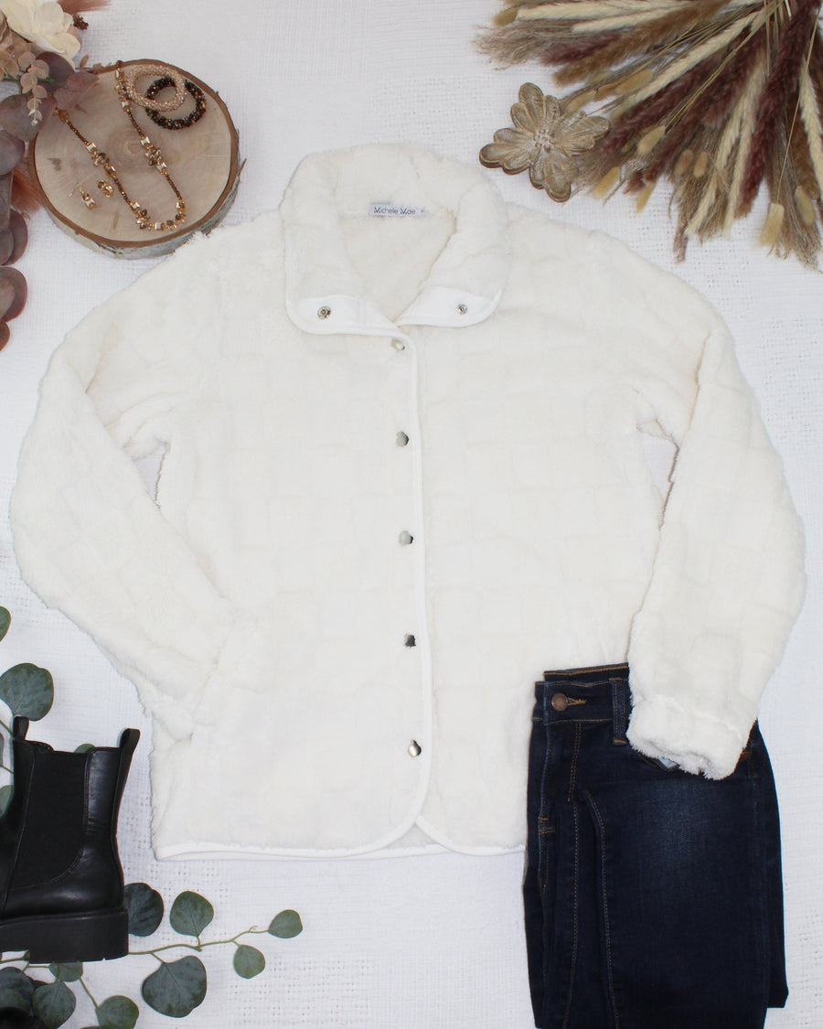 WAREHOUSE ONLY Checkered Snap Sherpa - Ivory
