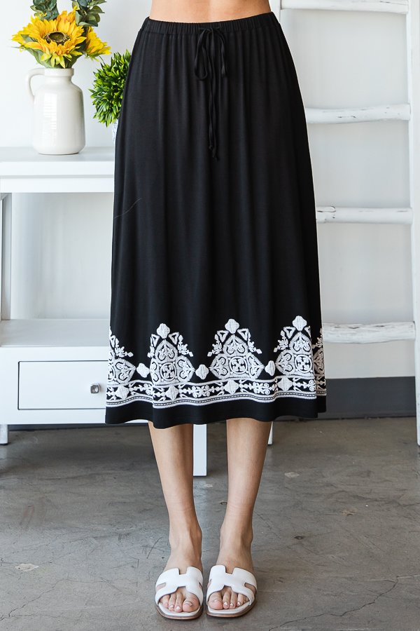Damask Print Skirt- Black